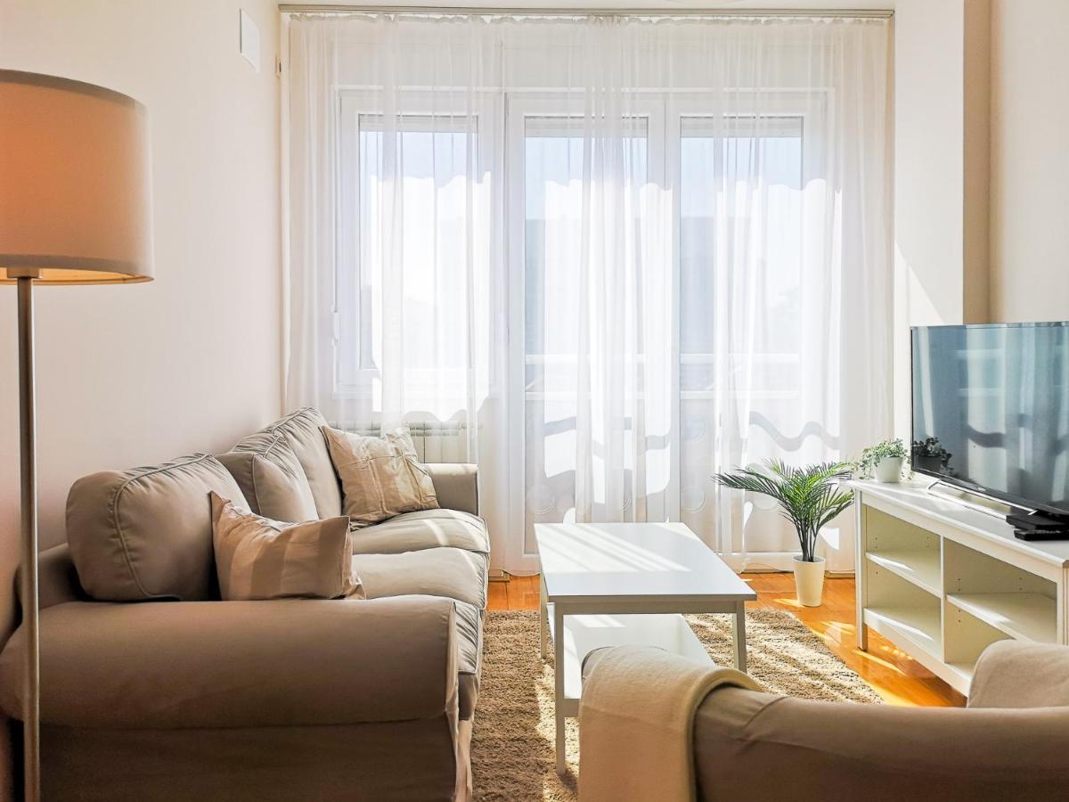 Filinhome Papa Suite 4 โนวีซาด ภายนอก รูปภาพ
