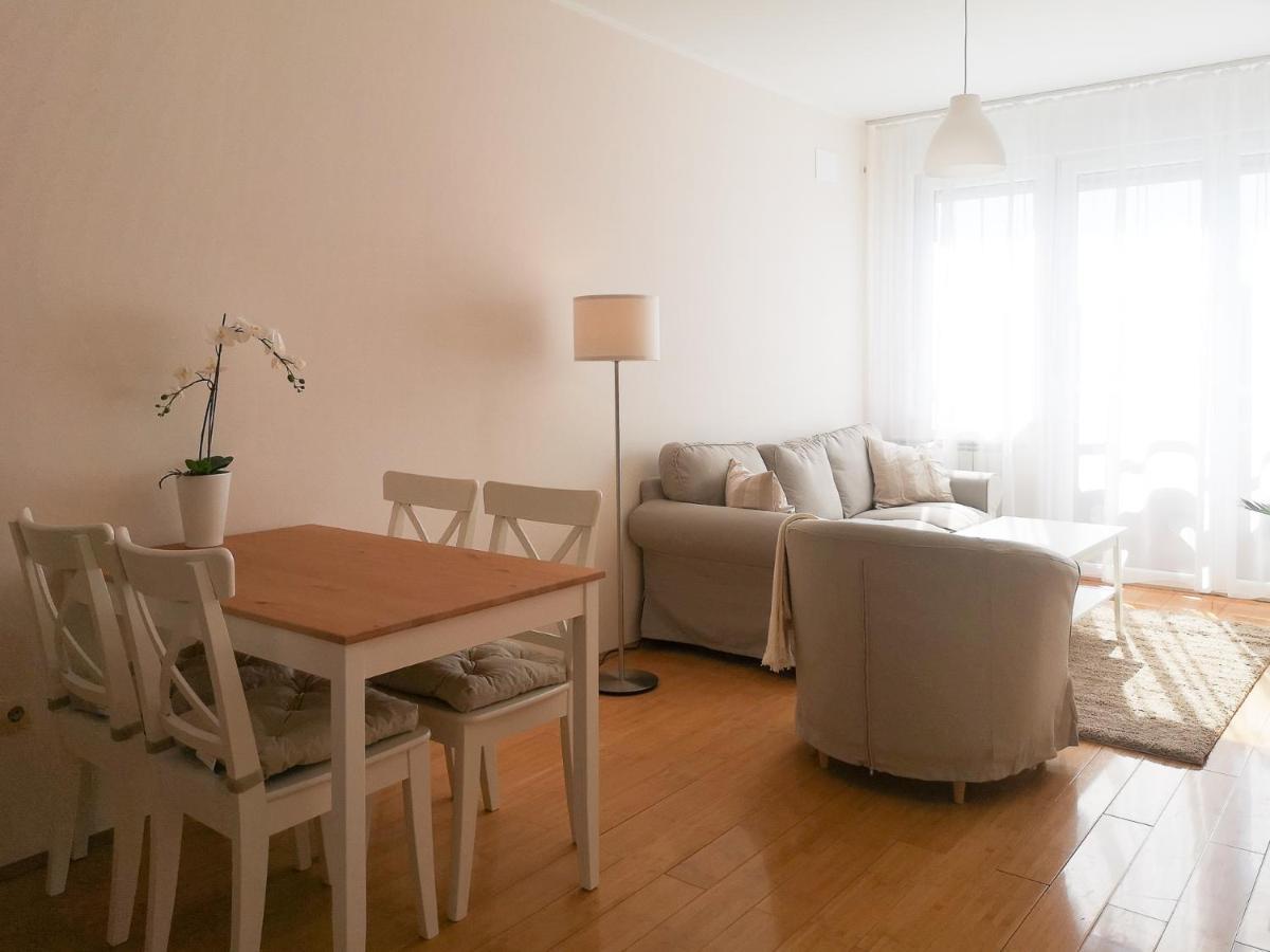Filinhome Papa Suite 4 โนวีซาด ภายนอก รูปภาพ